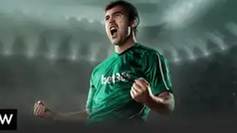 抚仙湖边启航健身之旅，悠享生活篇章——人民日报