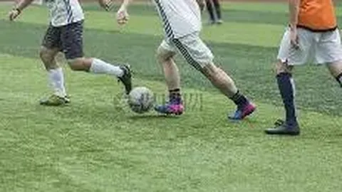 广东三将赛场熠熠生辉，徐中锋矮小身姿展现实力非凡