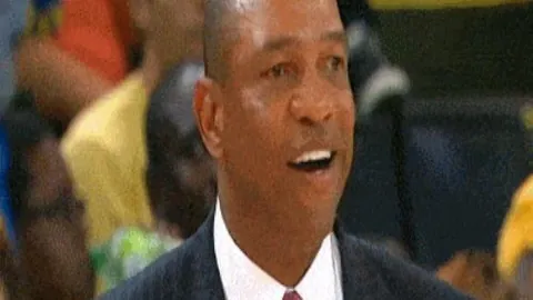 湖人客场挑战，能否以6战5胜的高歌猛进，攻克篮网防线？