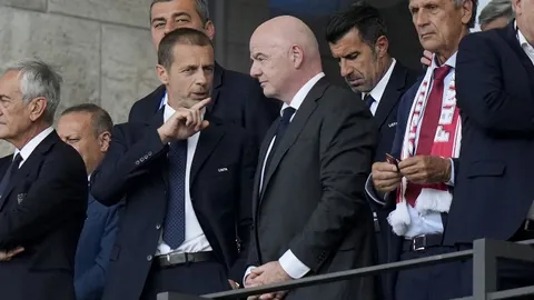 埃尔莫索首开纪录，略伦特锁定胜局，皇家社会0-2负于马德里竞技